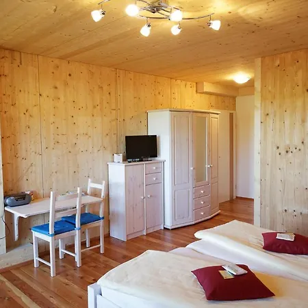 Hildegard Naturhaus Gæstehus